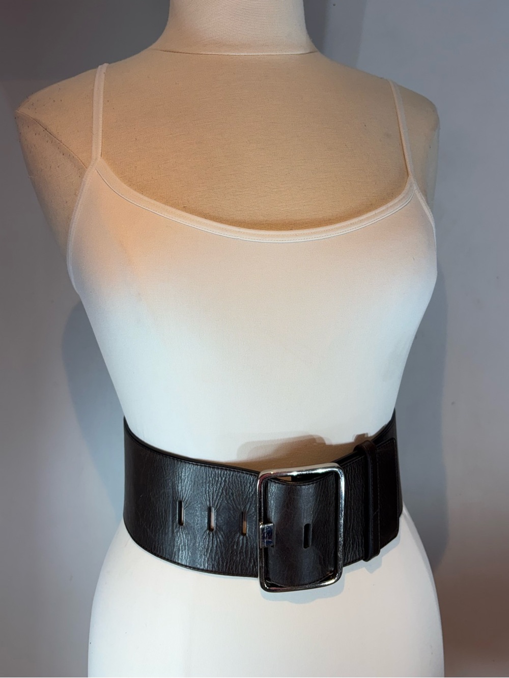 Club Monaco Meredith Dark Brown Wide Leather Belt – Size Small
